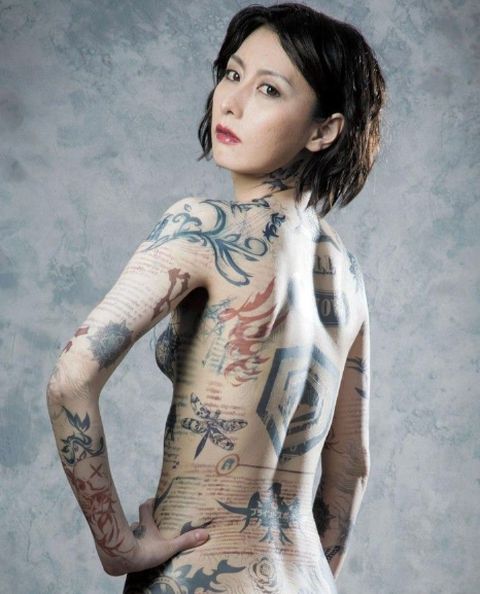 鳥居みゆきセミヌードおっぱいエロ画像像04