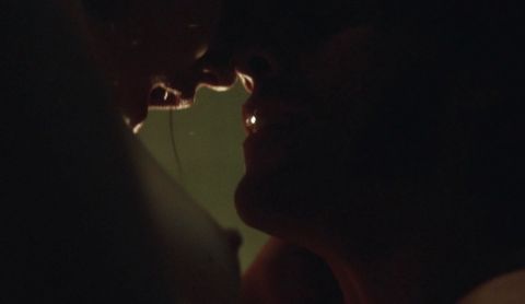 エリザベス・オルセン乳首ヌードや濡れ場おっぱいエロ画像03「テレーズ 情欲に溺れて」