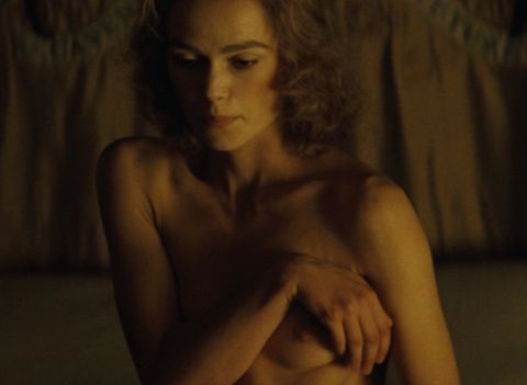 キーラナイトレイ乳首ヌード濡れ場おっぱいエロ画像01「ある公爵夫人の生涯」