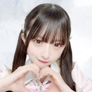 鈴木恋奈
